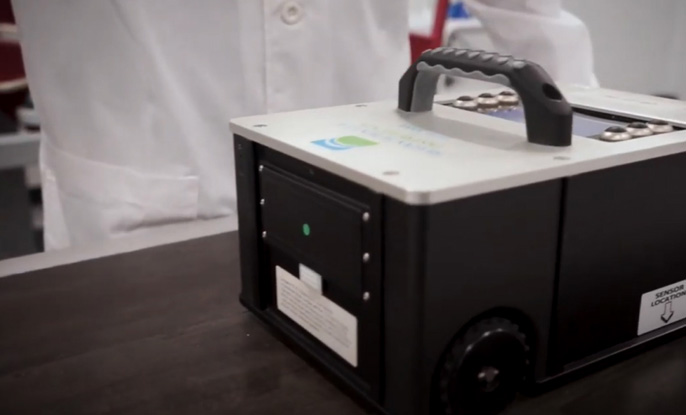 closeup-of-tribometer